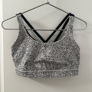 Lululemon Energy Bra | Ditsy Daisy White Black | 10